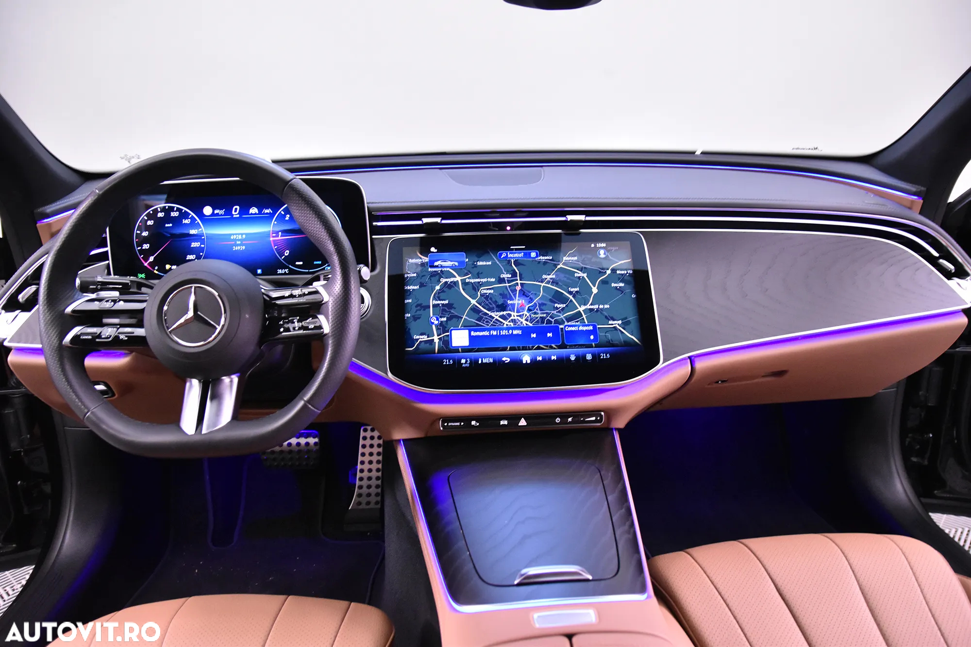 Mercedes-Benz E - 10
