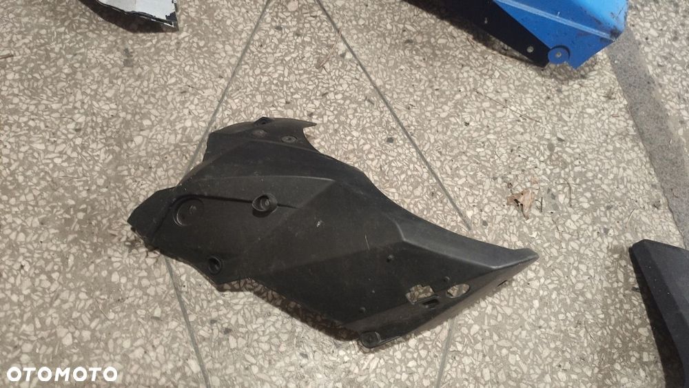 EU OSŁONA CZASZA PRAWA KTM SUPER DUKE 990 - 1