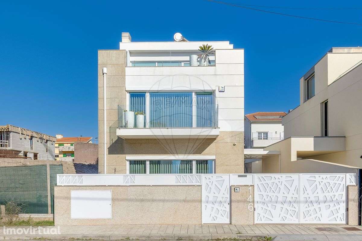 Moradia T2 para venda - Grande imagem: 2/50