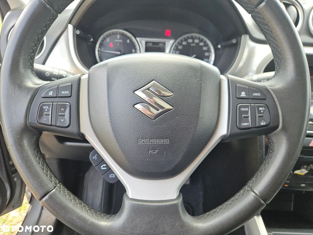 Suzuki Vitara - 16