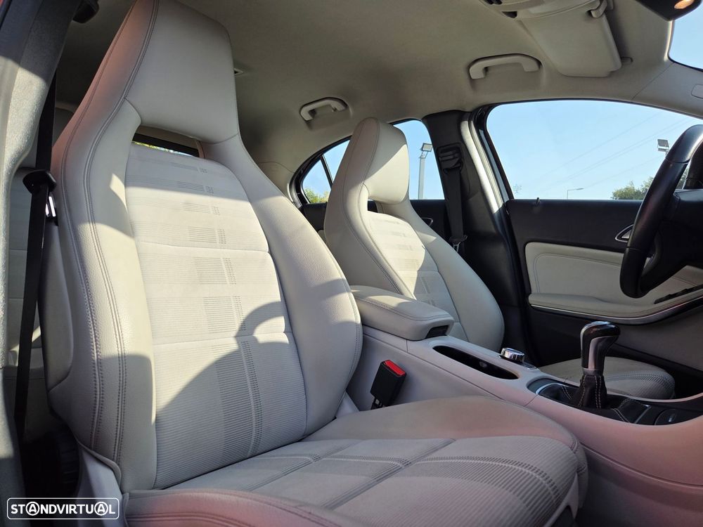 Mercedes-Benz A 180 d Style - 34