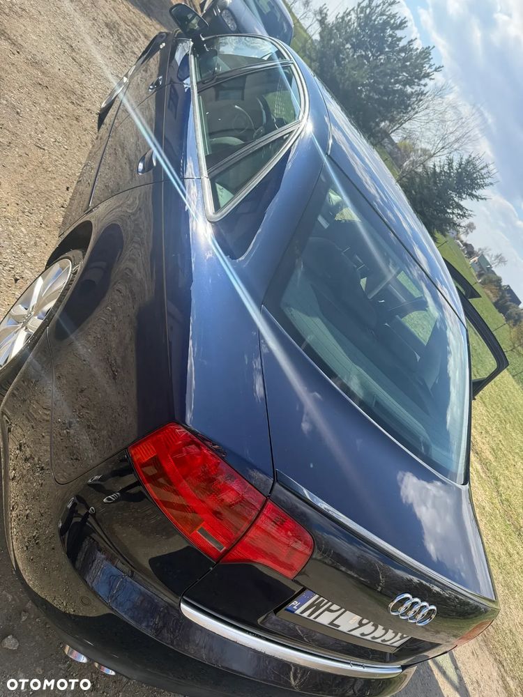 Audi A4 Limousine - 9