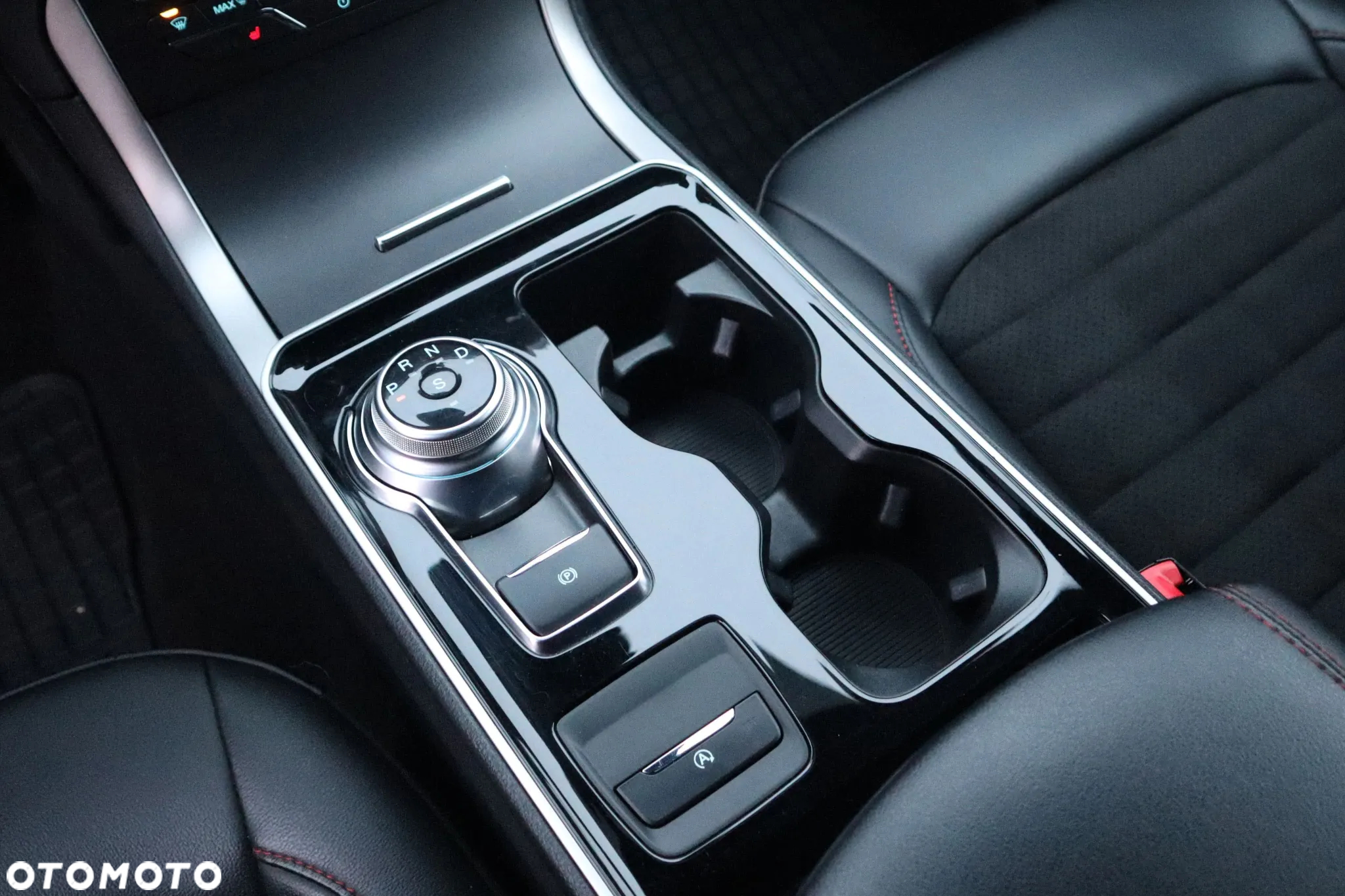 Ford Edge - 21