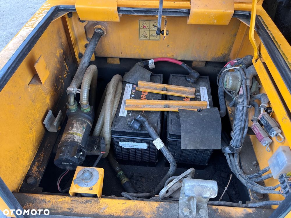 Hyundai ROBEX 140W-7A - 17