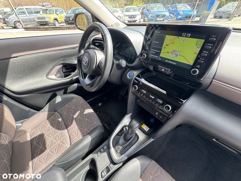 Toyota Yaris Cross Hybrid 1.5 Executive - 35
