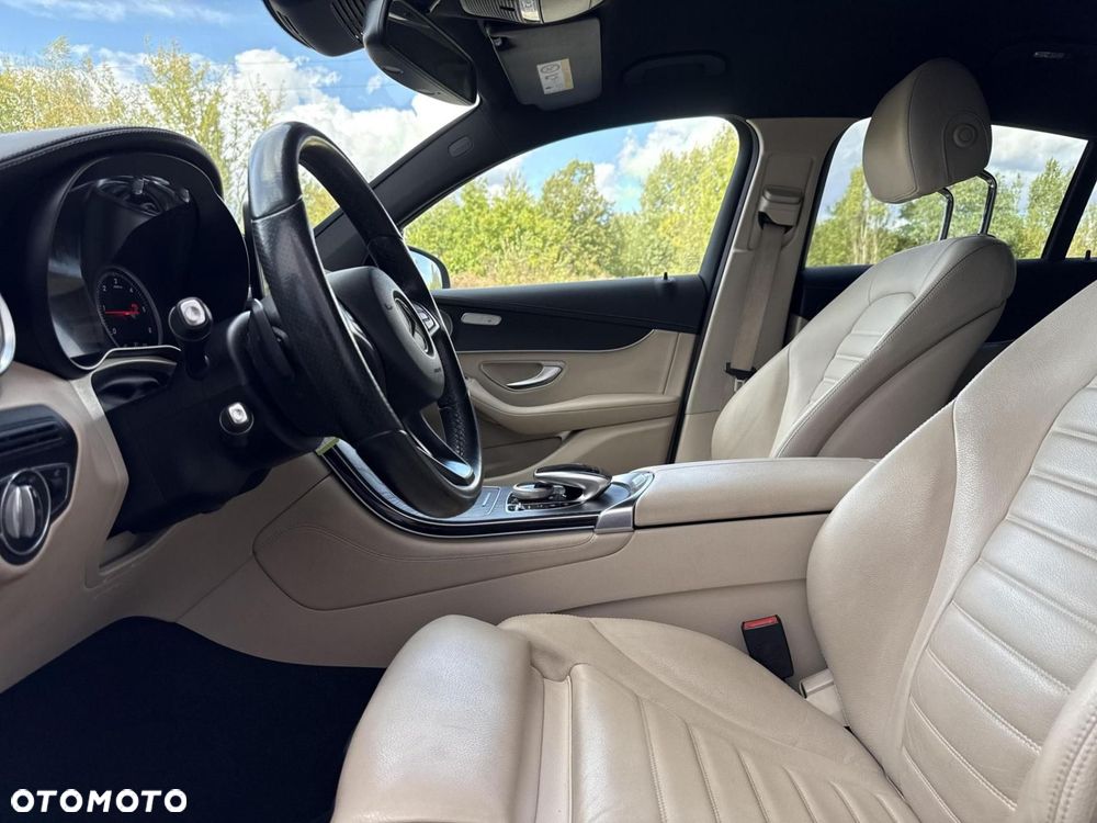 Mercedes-Benz GLC - 10