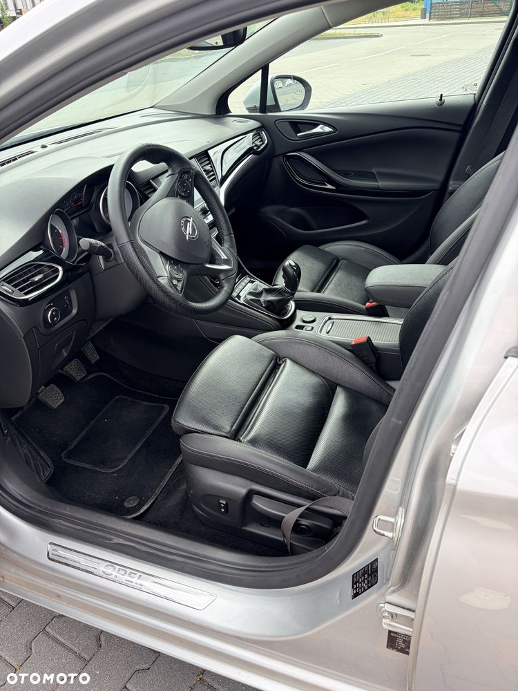 Opel Astra 1.4 T Elite S&S - 6