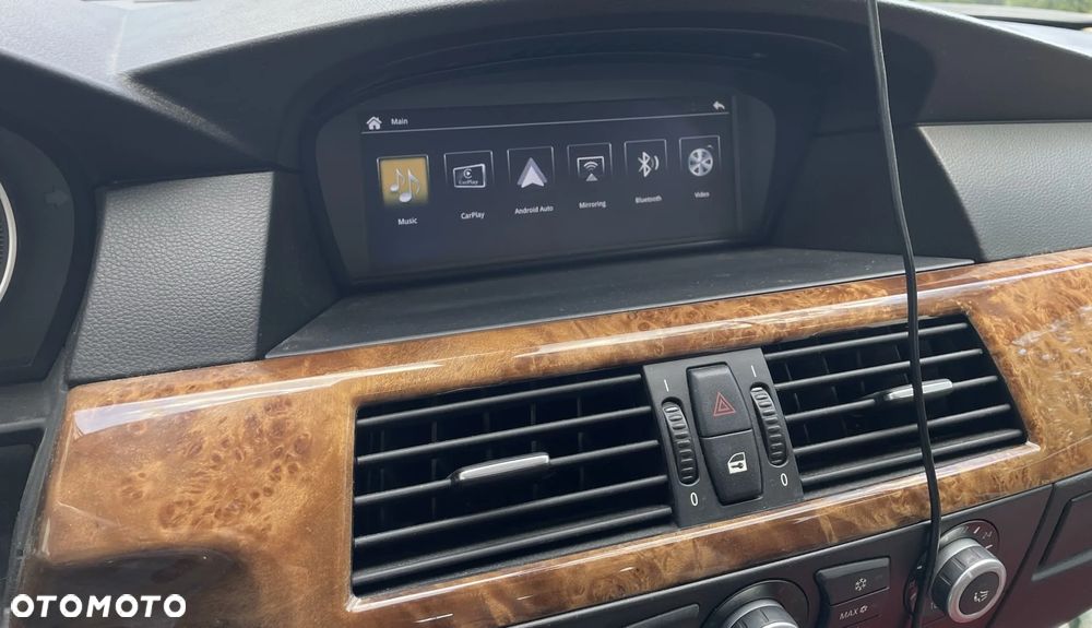 BMW Seria 5 - 13