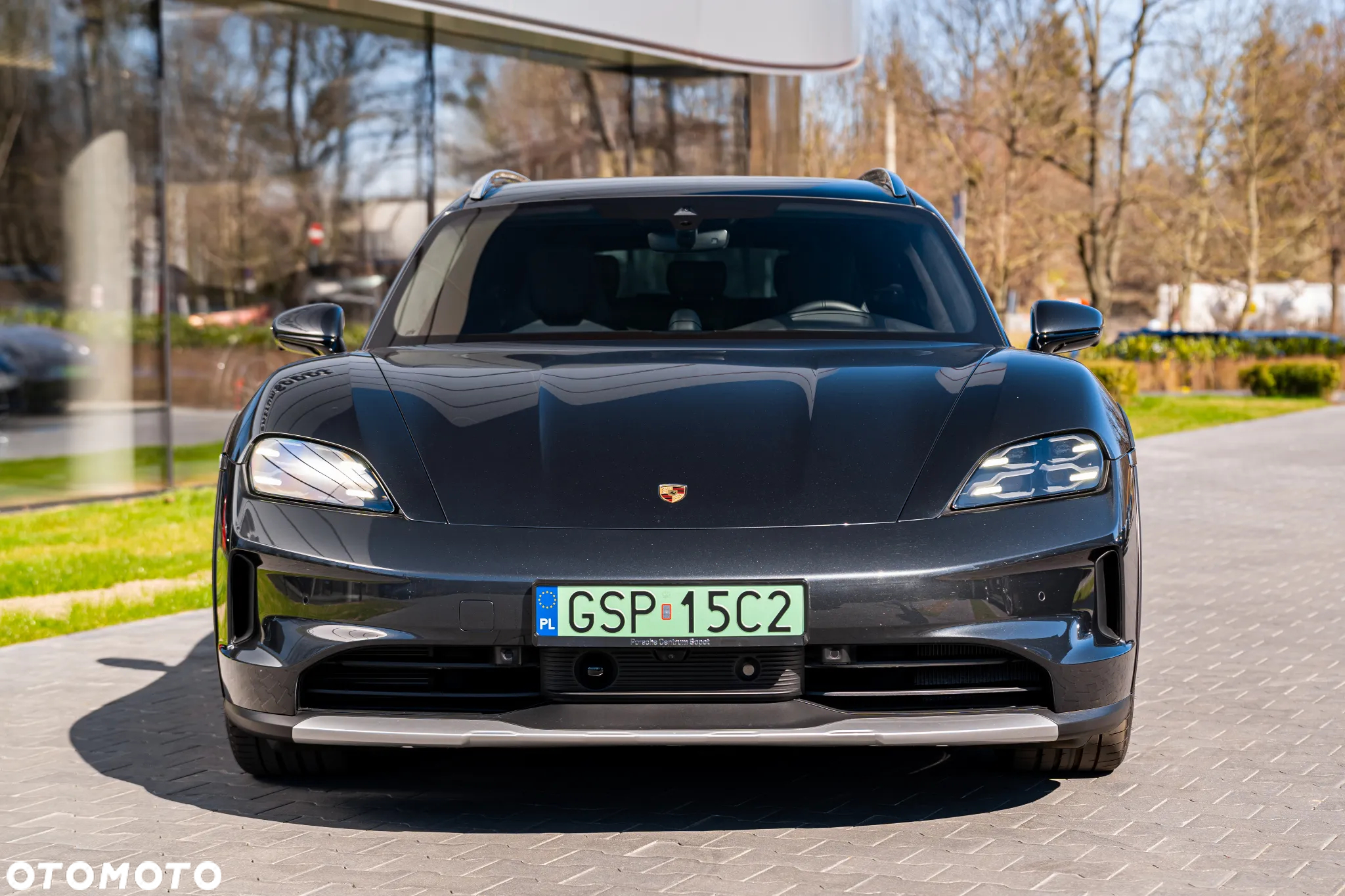 Porsche Taycan - 9