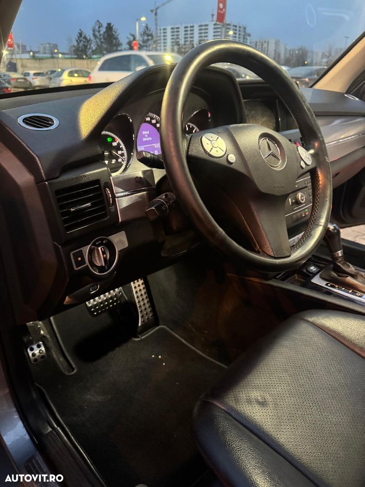 Mercedes-Benz GLK 250 CDI DPF 4Matic BlueEFFICIENCY 7G-TRONIC SPORT EDITION - 11