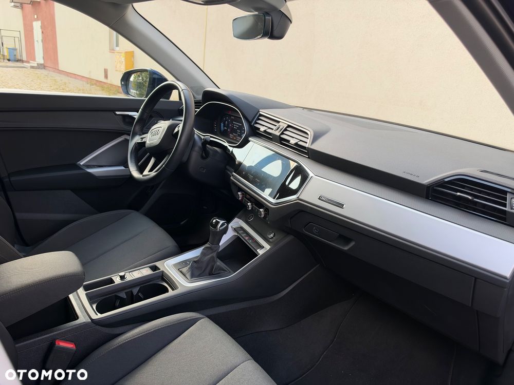 Audi Q3 35 TDI S tronic - 19