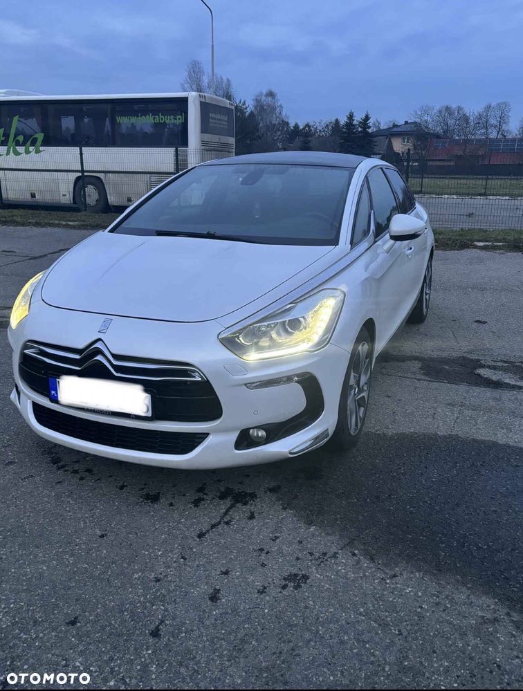 Citroën DS5 HDi 165 SportChic - 4