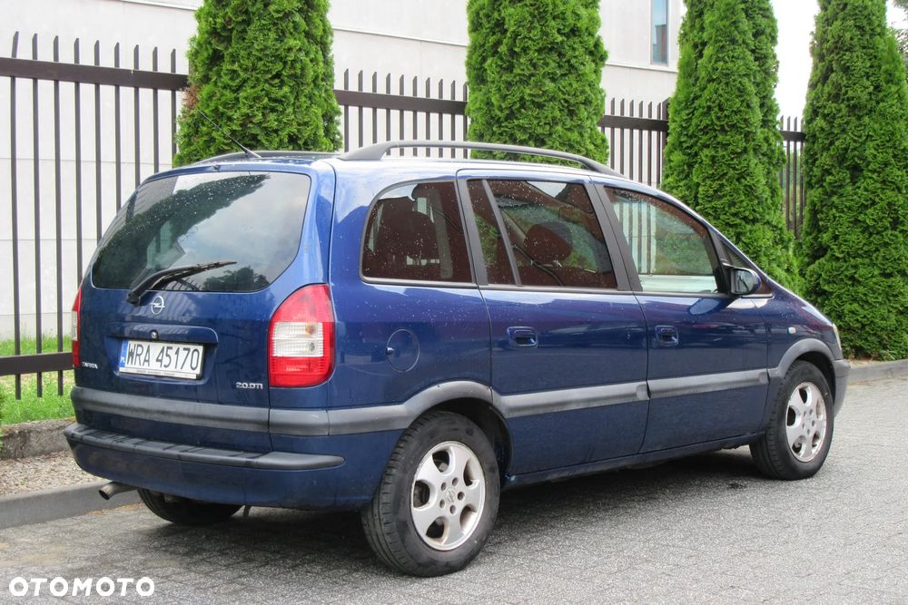 Opel Zafira 2.0 DTI - 8