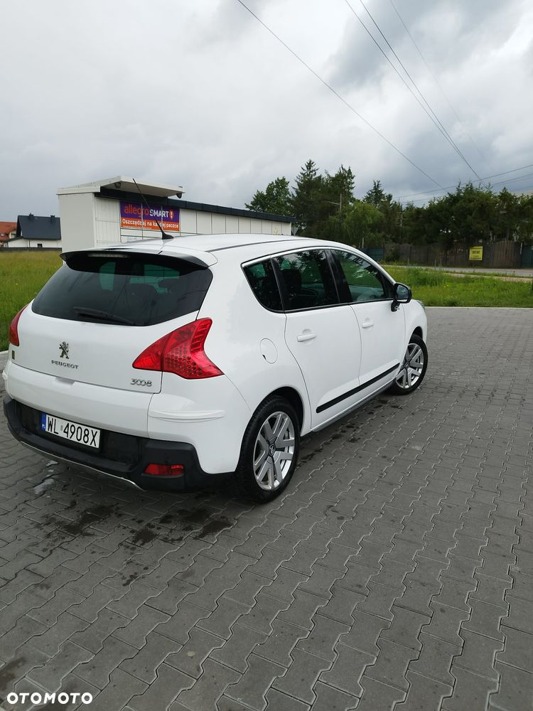 Peugeot 3008 2.0 HDi Premium+ - 2