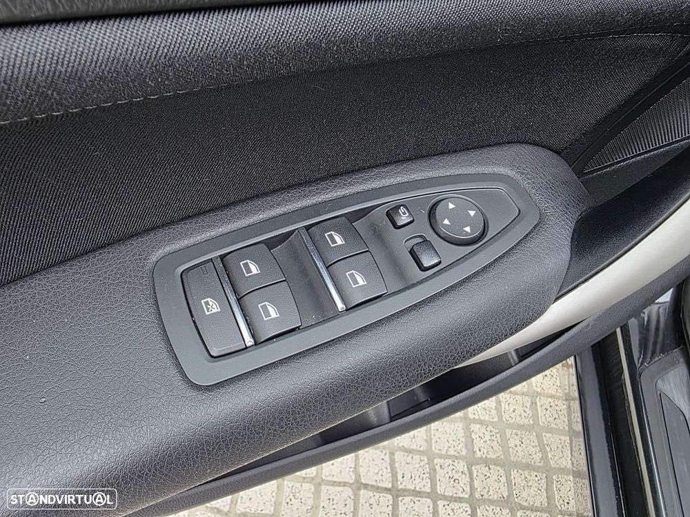 BMW 116 d Advantage Auto - 26