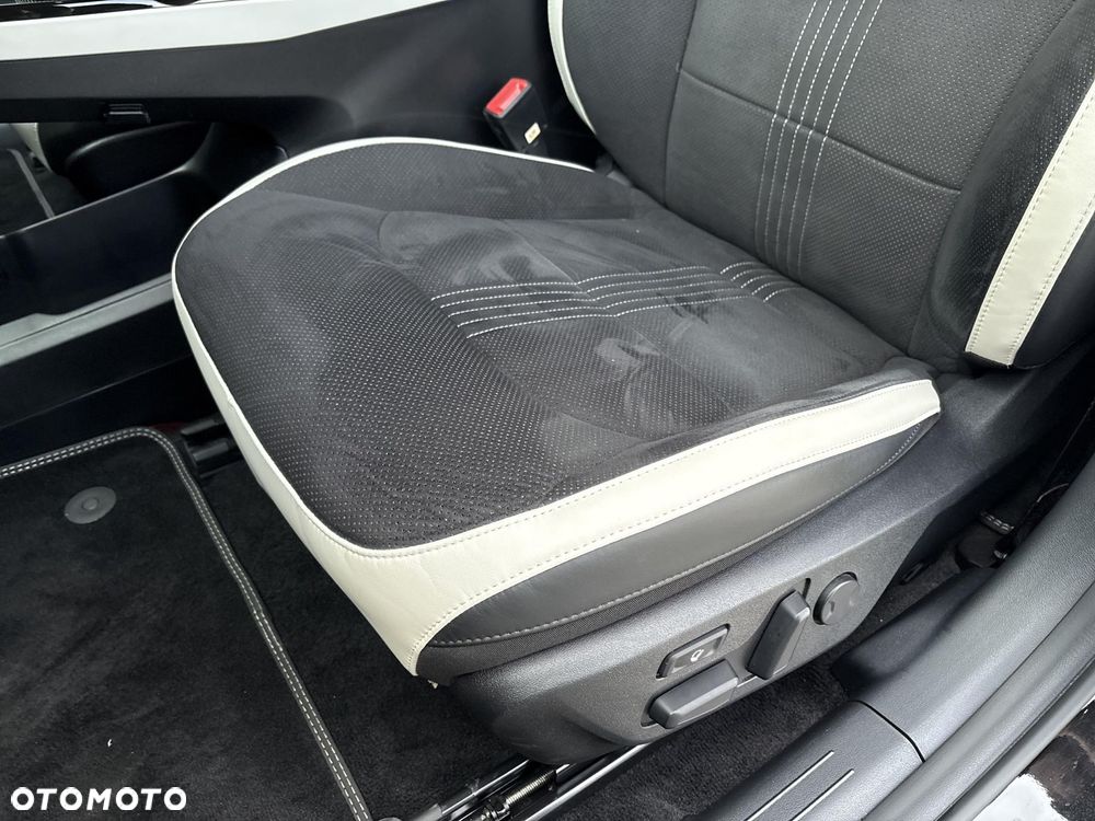 Kia EV6 77.4kWh GT-Line AWD - 12