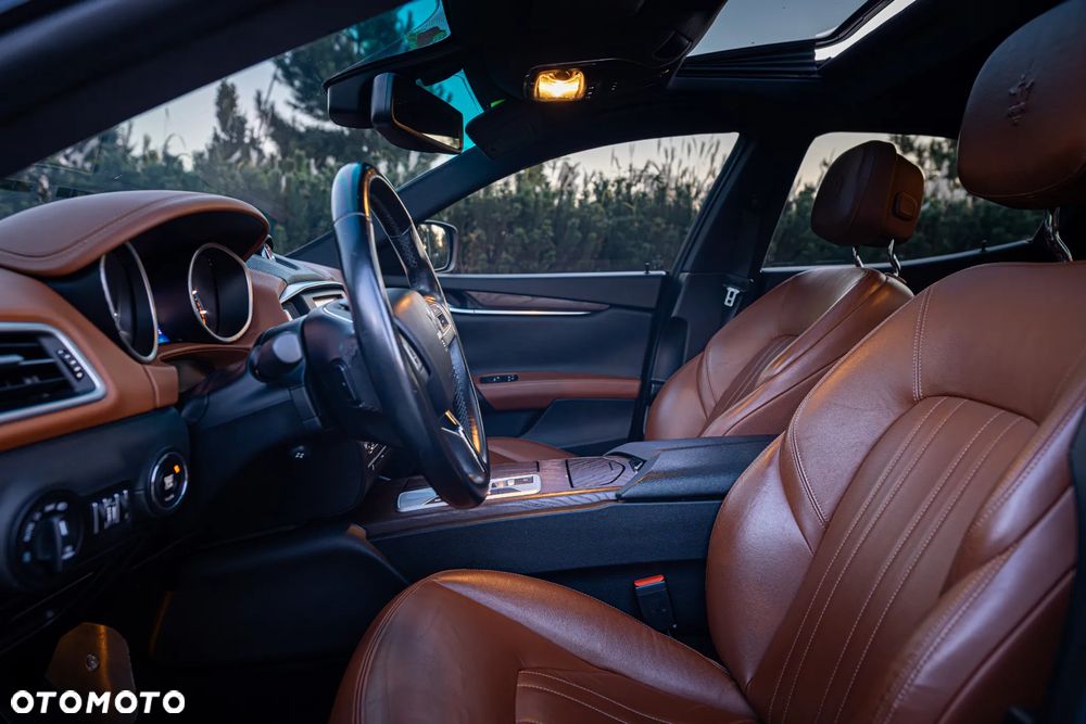 Maserati Ghibli - 7