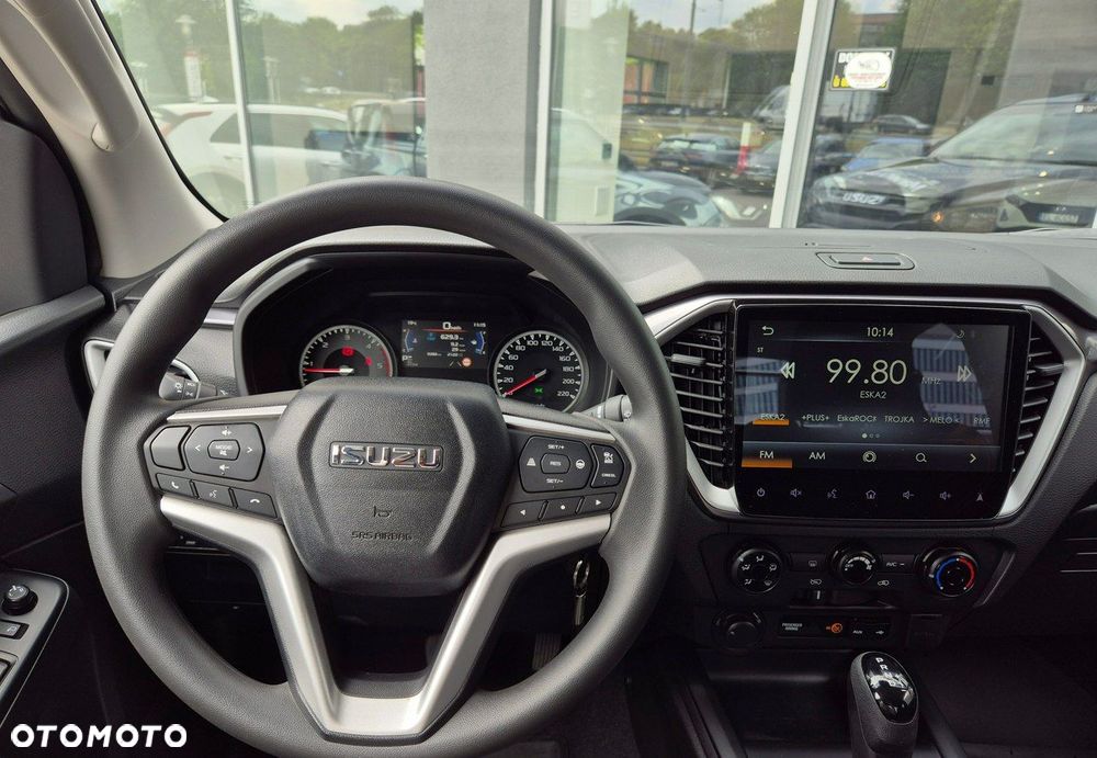 Isuzu D-Max - 15