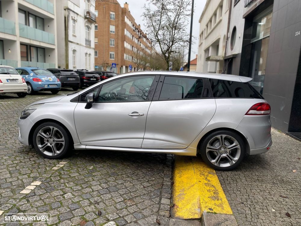 Renault Clio Sport Tourer TCe 120 EDC GT - 12