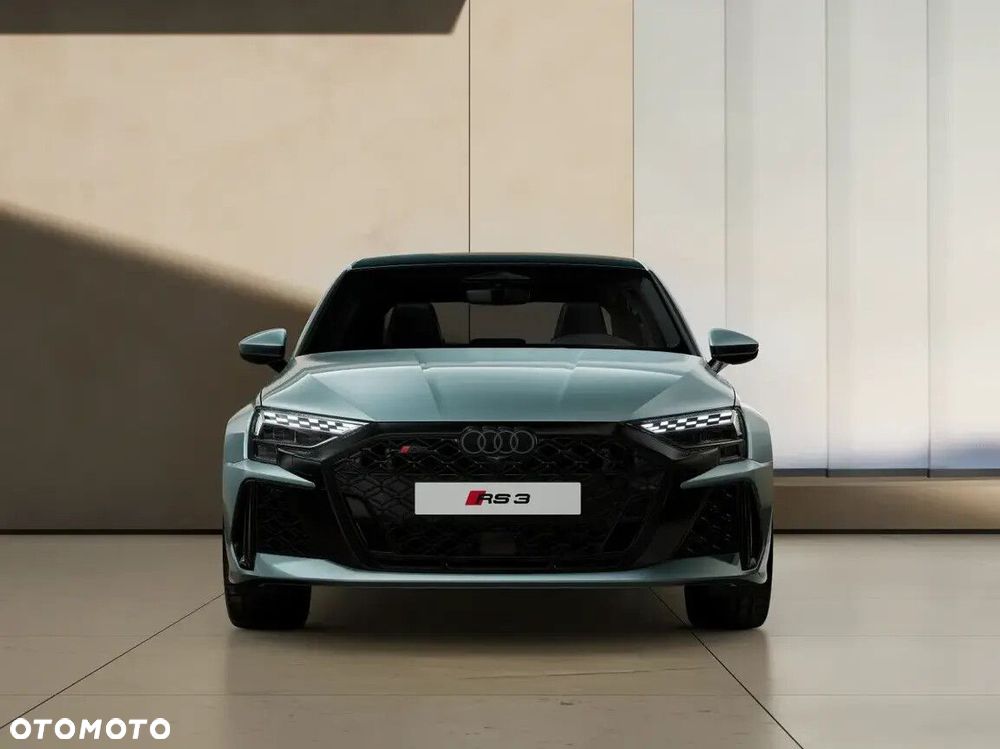 Audi RS3 Limousine TFSI Quattro S tronic - 3
