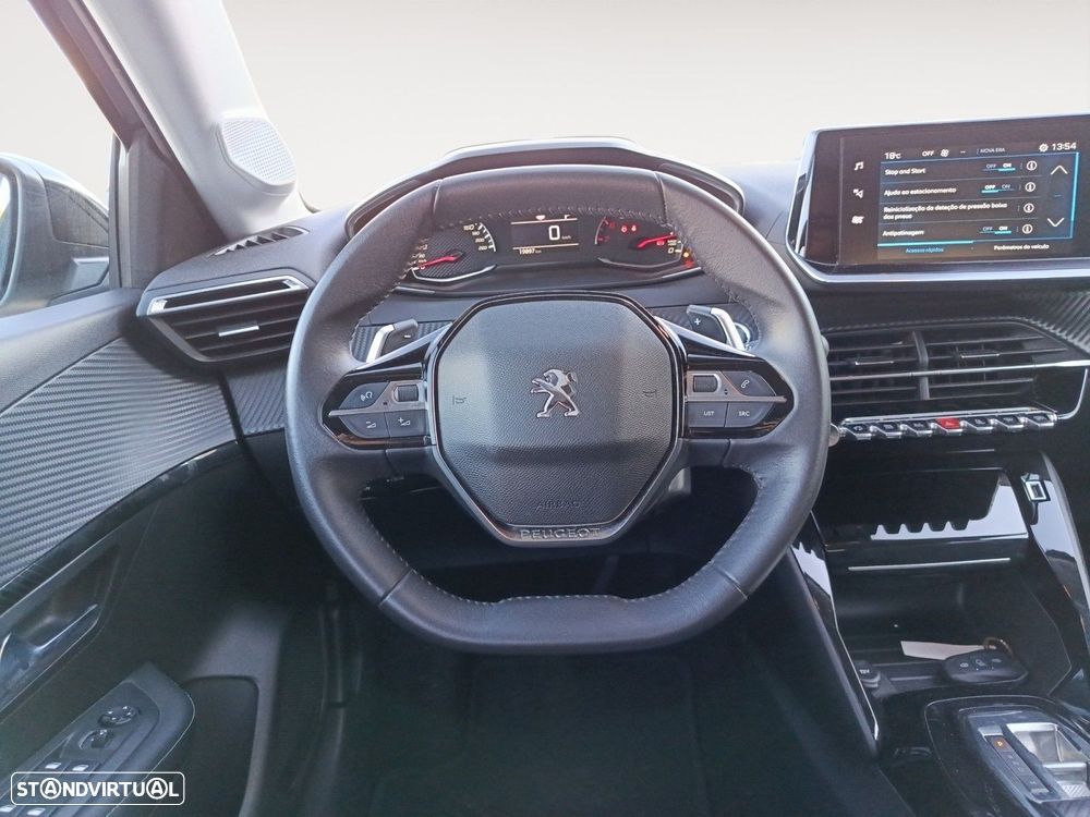 Peugeot 208 1.2 PureTech Allure EAT8 - 12