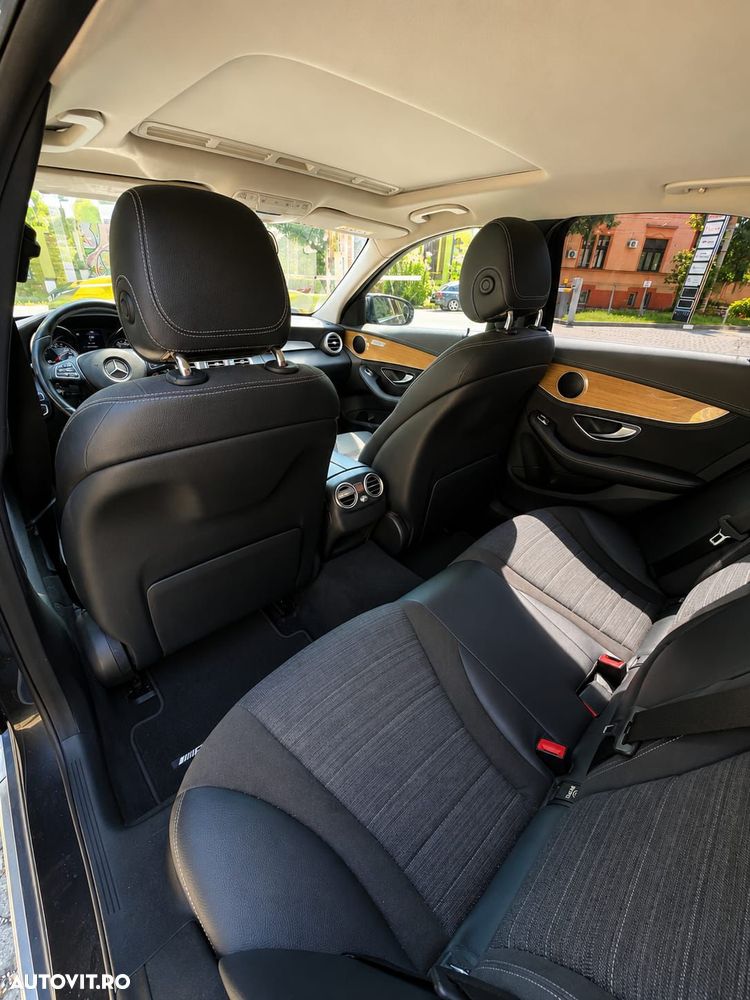 Mercedes-Benz C - 7
