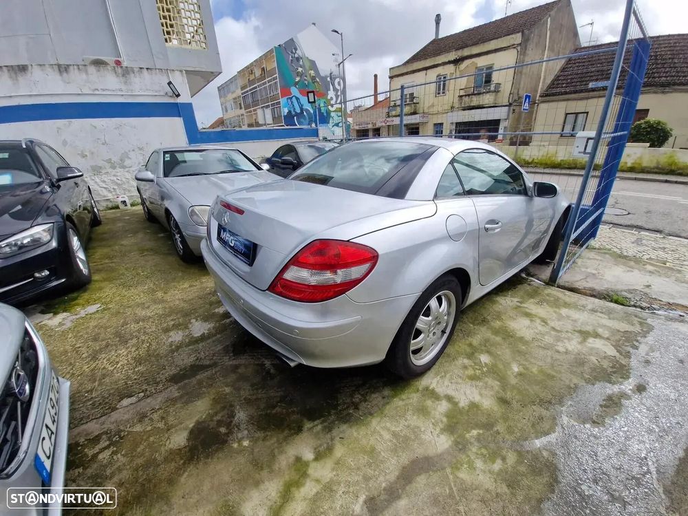 Mercedes-Benz SLK 200 - 7
