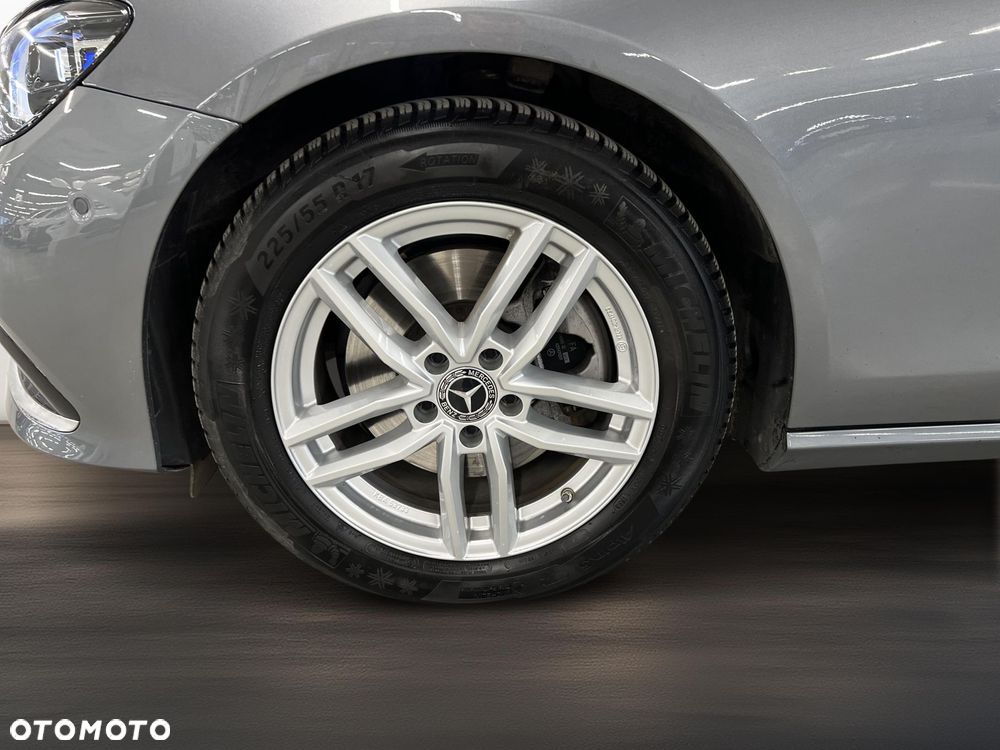 Mercedes-Benz Klasa E - 20