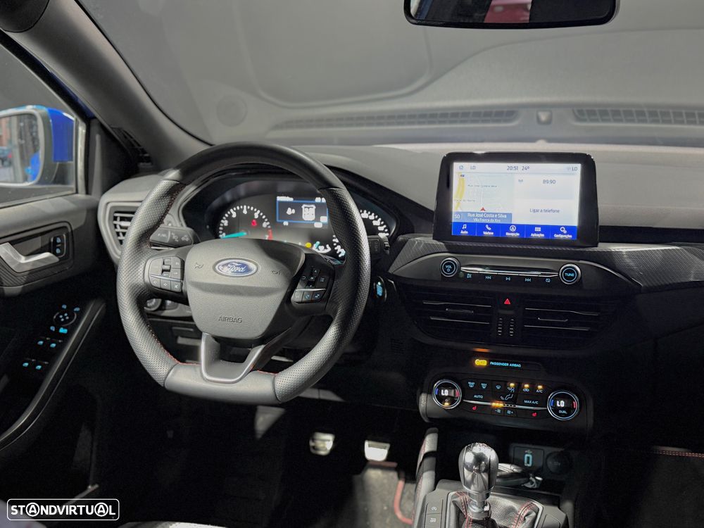 Ford Focus SW 1.0 EcoBoost ST-Line X - 33