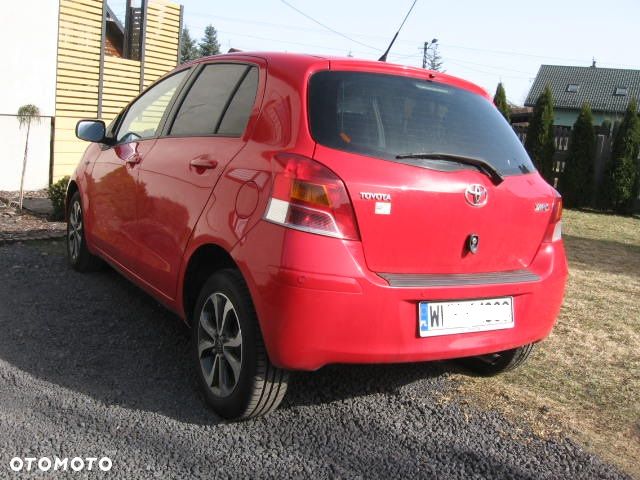 Toyota Yaris 1.33 Luna - 7