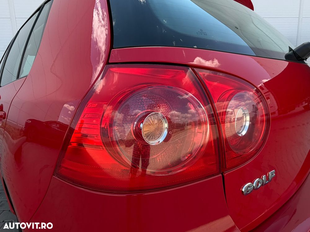 Volkswagen Golf 2.0 FSI 4Motion Sportline - 24
