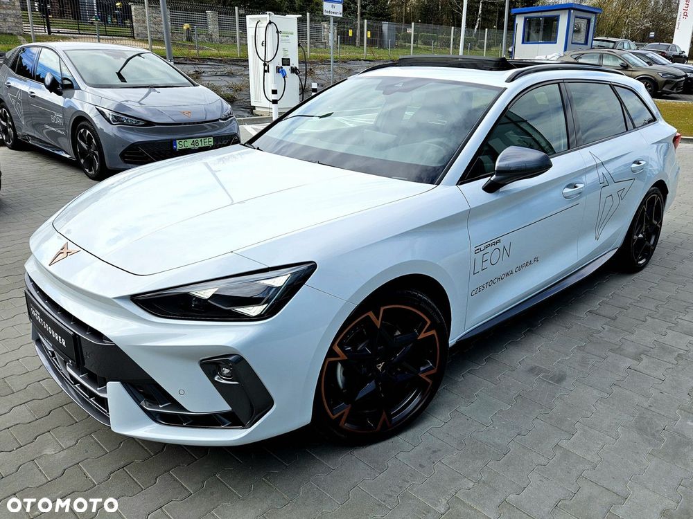 Cupra Leon Sportstourer - 3