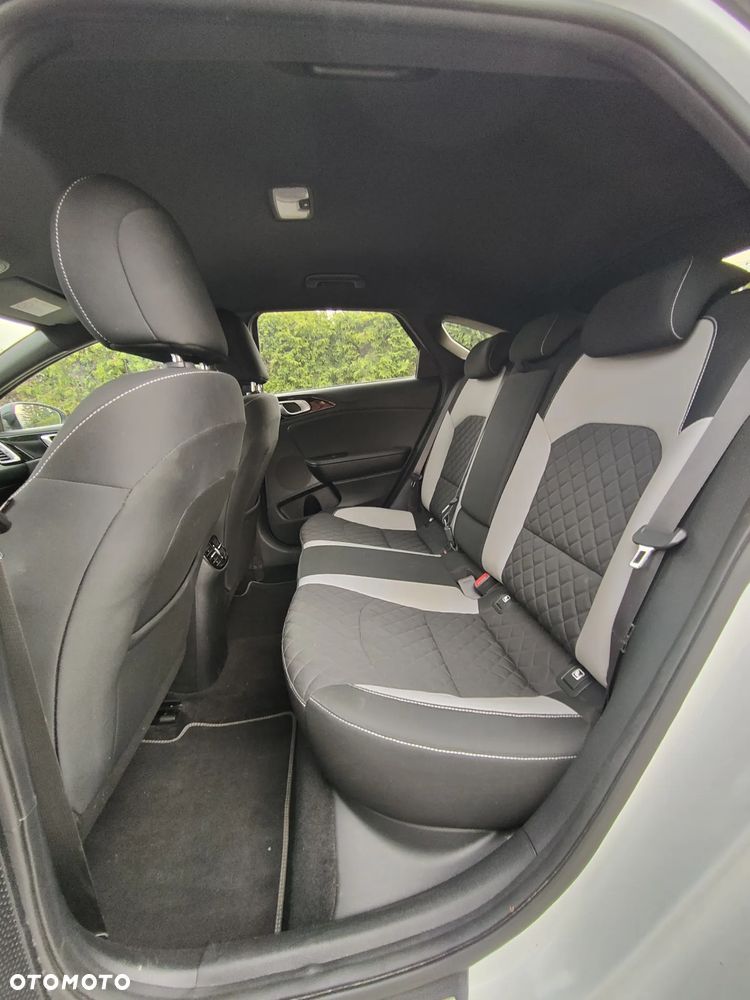 Kia ProCeed 1.0 T-GDI GT Line - 18