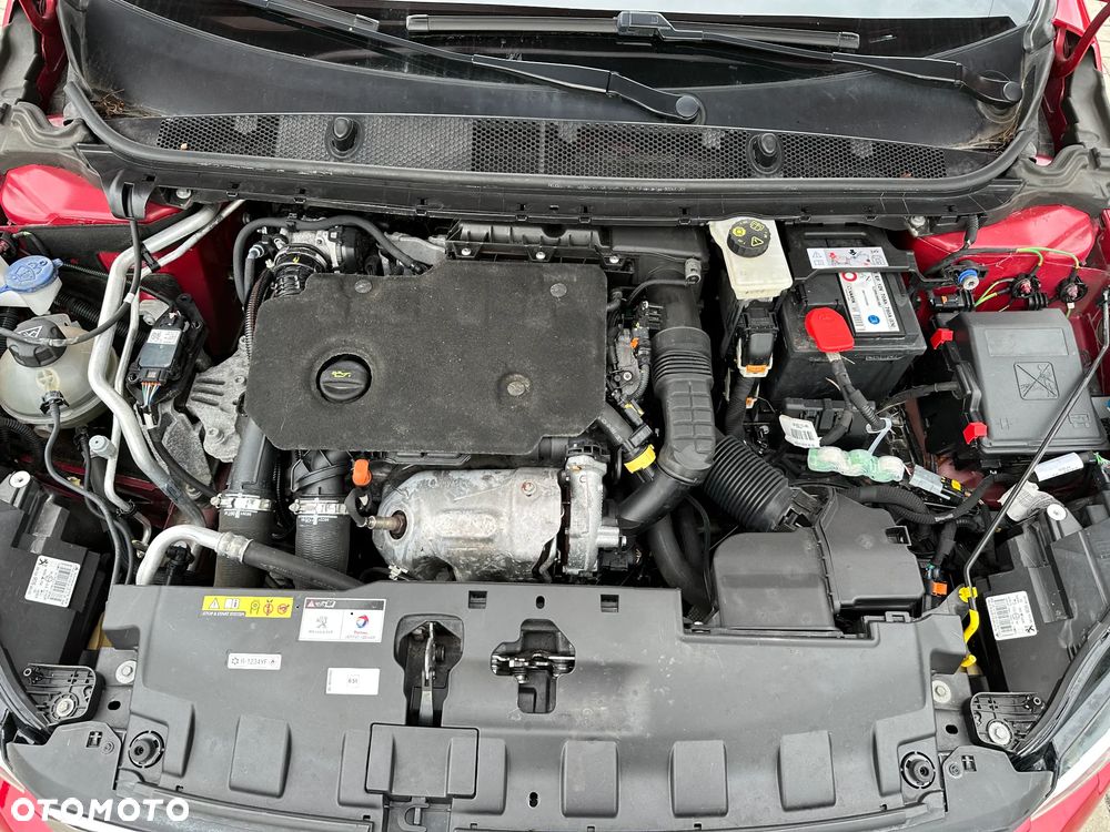 Peugeot 308 - 33