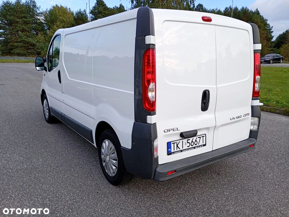 Opel Vivaro - 2