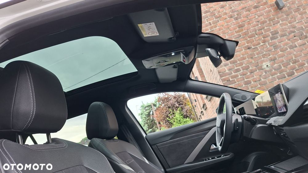 Opel Astra 1.2 Turbo Automatik GS - 14