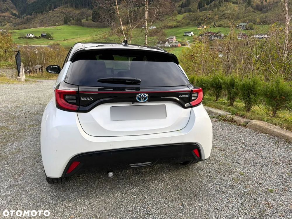 Toyota Yaris Hybrid 1.5 Selection Style - 9