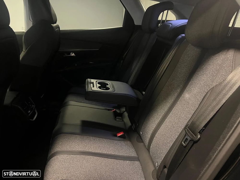 Peugeot 3008 1.5 BlueHDi Allure - 21