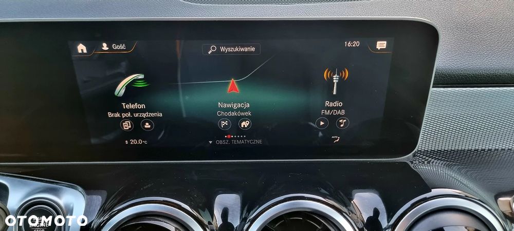 Mercedes-Benz GLB 200 Progressive 7G-DCT - 25