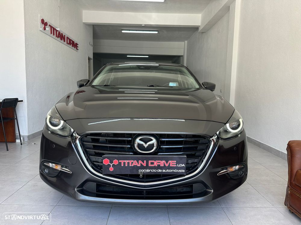 Mazda 3 Hatchback 1.5 Sky-D Excellence Navi - 2