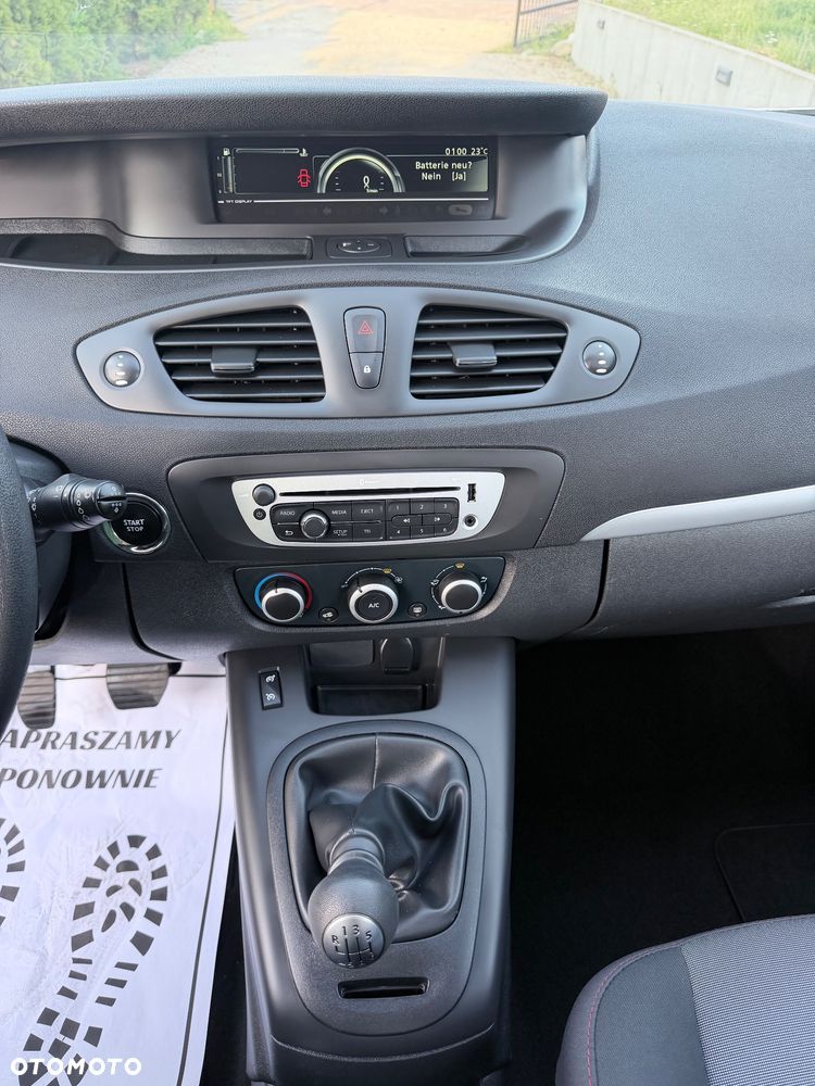 Renault Scenic ENERGY TCe 115 LIFE - 15