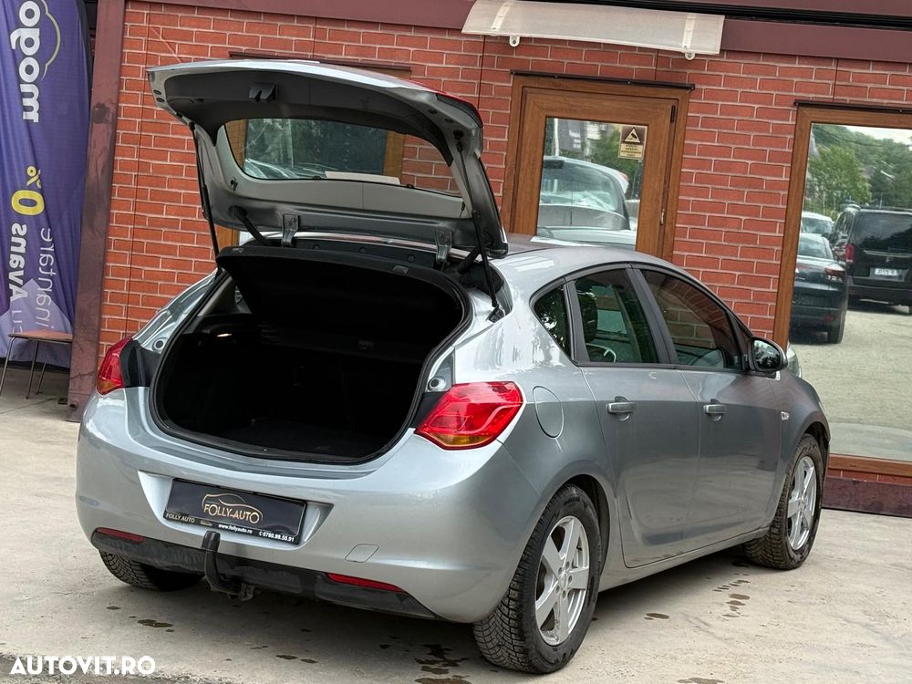 Opel Astra 1.6 Enjoy - 22