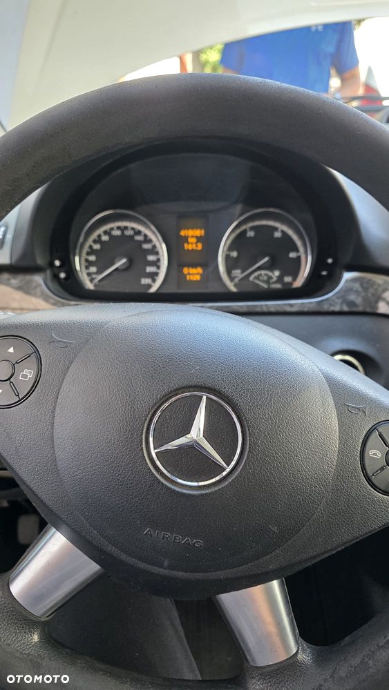 Mercedes-Benz Vito 639.703 - 13