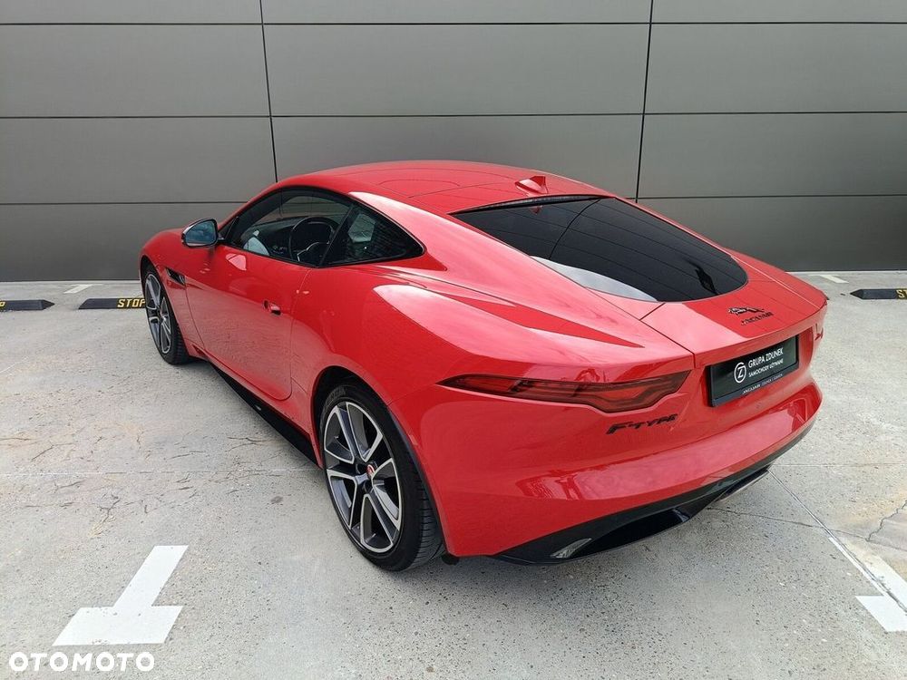 Jaguar F-Type - 5