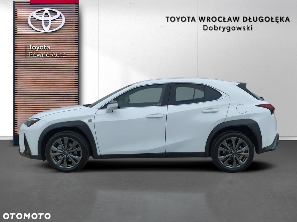 Lexus UX 300h F Sport Design - 4