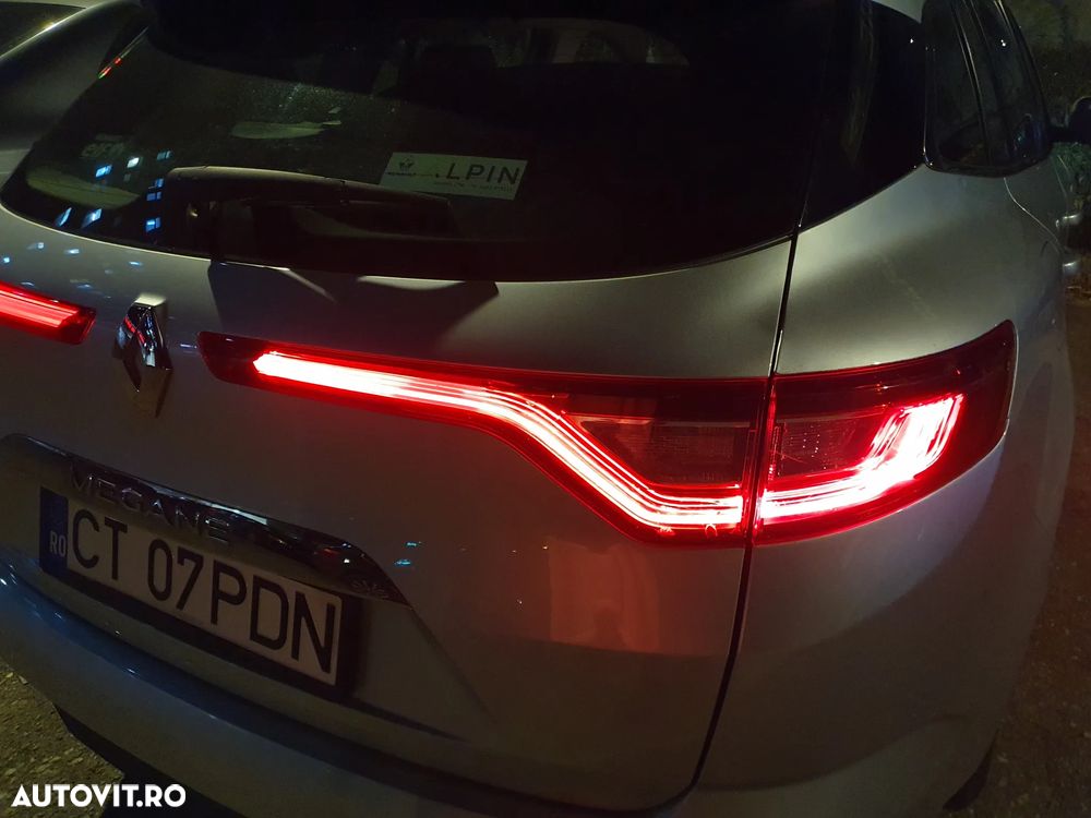 Renault Megane BLUE dCi Zen - 6