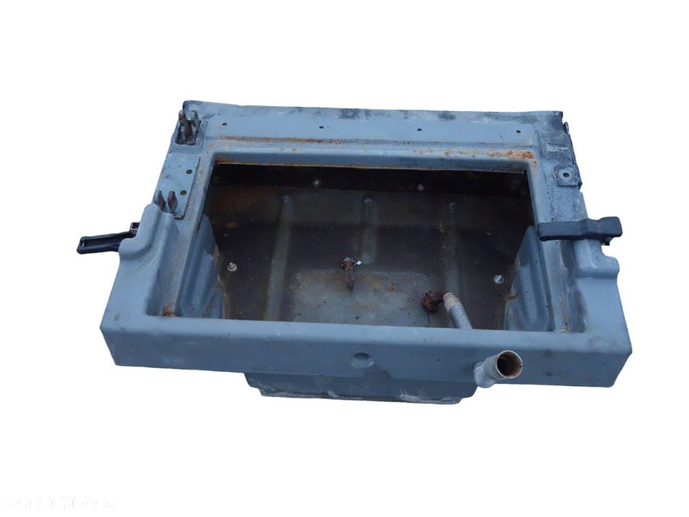 Zamiatarka Tennant M20 Dolny Zbiornik 1018300 - 2