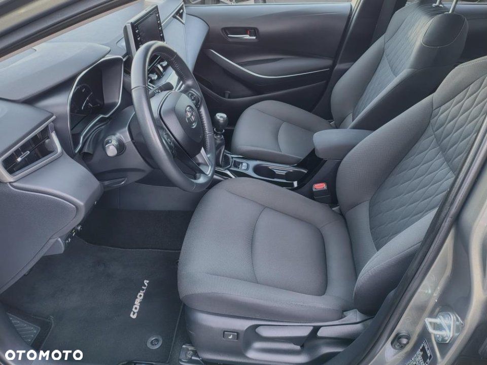 Toyota Corolla - 8