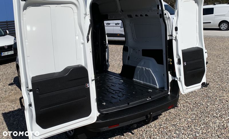 Fiat Doblo - 11