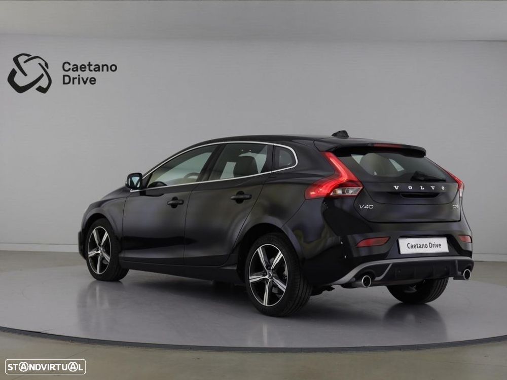 Volvo V40 2.0 D2 R-Design - 5